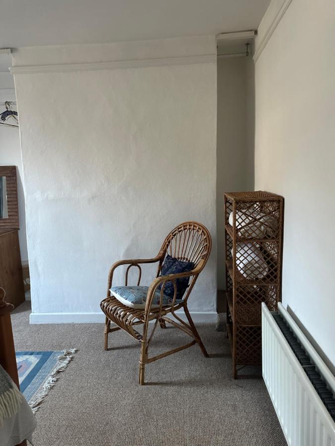 Nutshell Cottage Seaton  Bagian luar foto